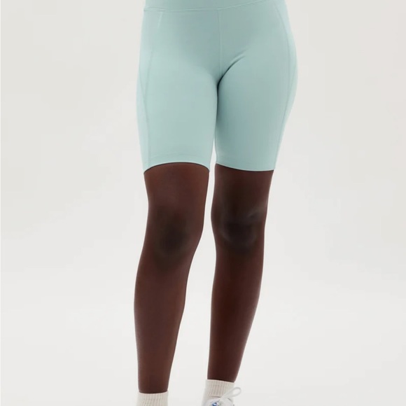 Girlfriend Collective Teal Biker Shorts size Large - Picture 6 of 6